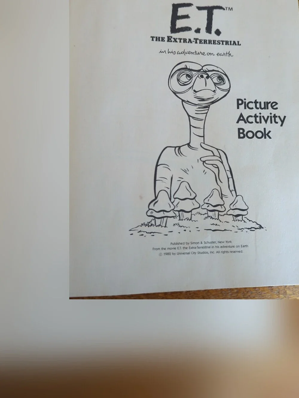 1982 E.T. The Extra-Terrestrial Picture Activity Paperback Book By Frank C Smith